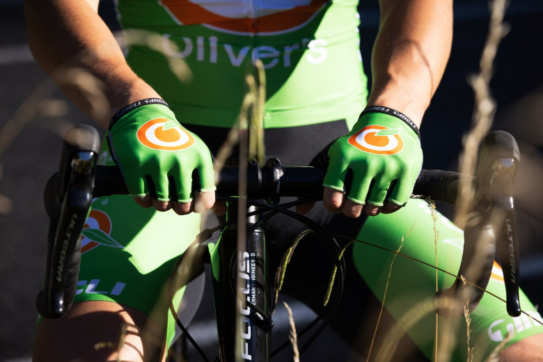 Tineli Aero Gloves ACC0010 2W4A4008 min