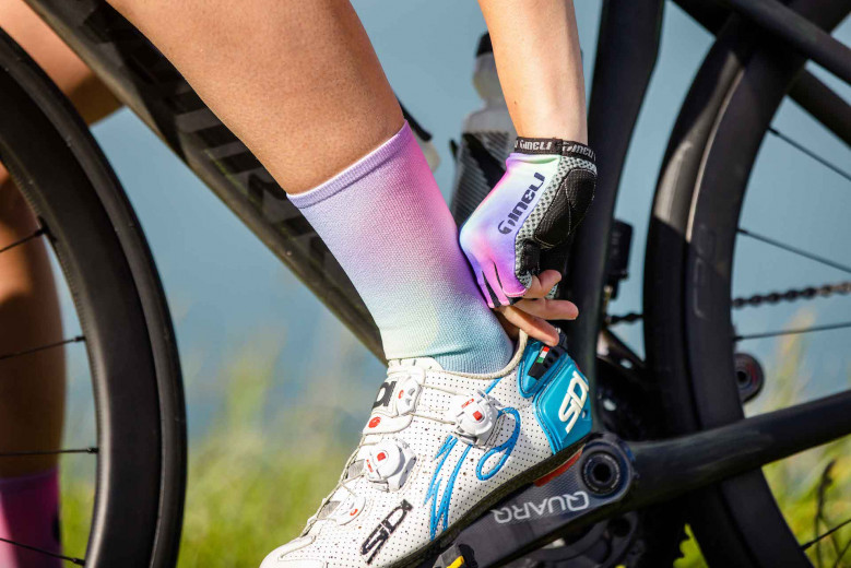 1155 Tineli Aurora Socks 073A8377 min