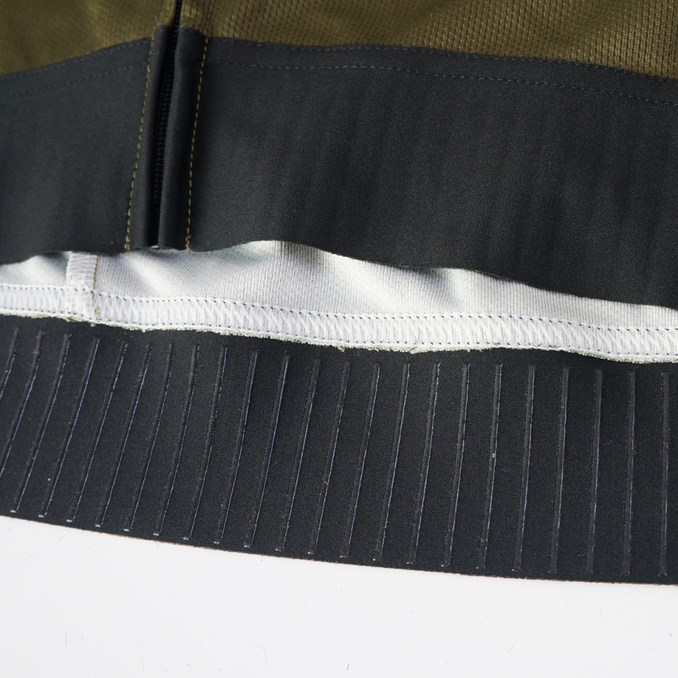 Tineli Gravel detail 02