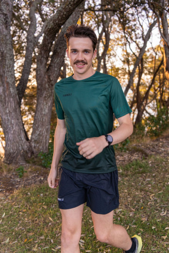2027 Core Running Shirt 19 52 06