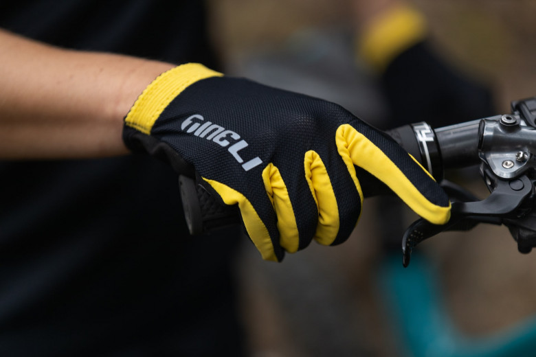 7133 Tineli Gold Trail Gloves GGM 0924 min