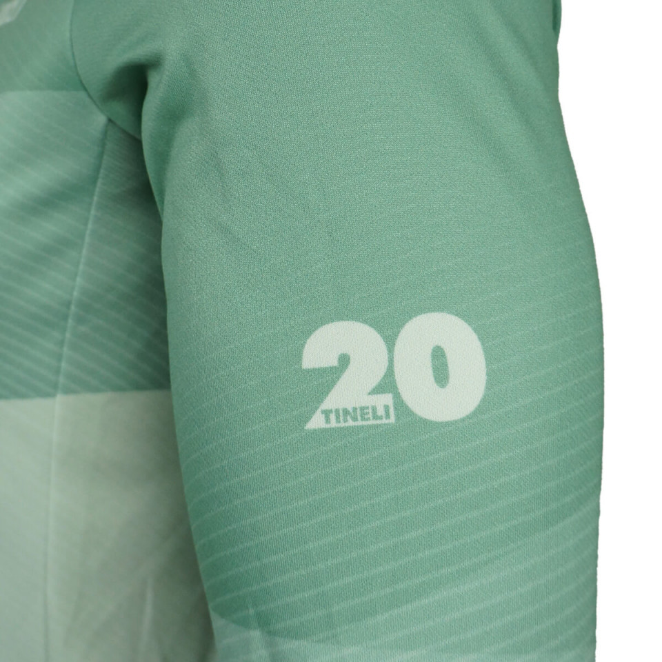 4255 Tineli Headland Int Jacket detail