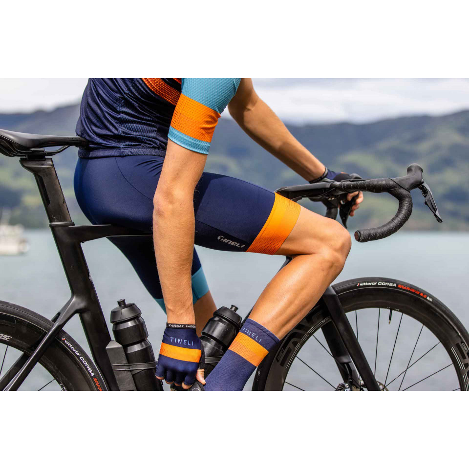 1150 Tineli Road Runner Socks 073A7517 min