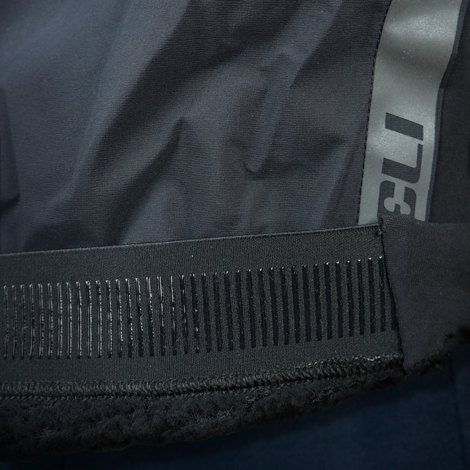 4233 Tineli WMN Evolve Vest detail 01