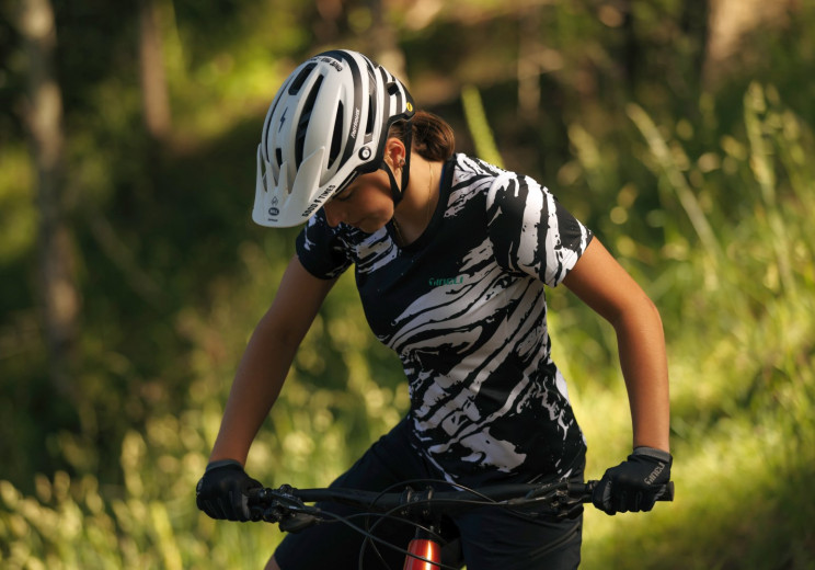 2190 Slick Jersey 002