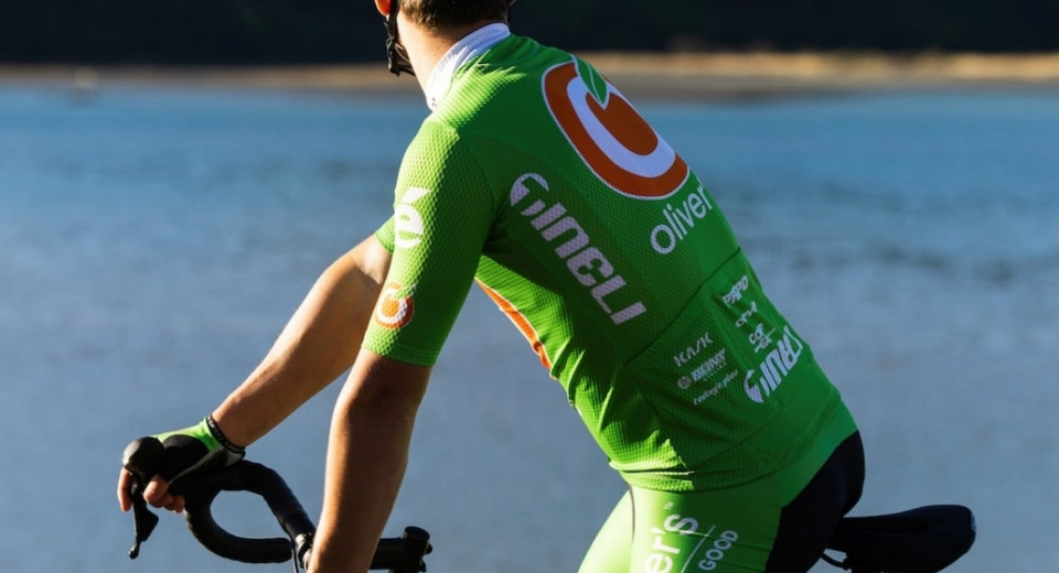 Tineli Custom Jerseys 2W4A4488 min